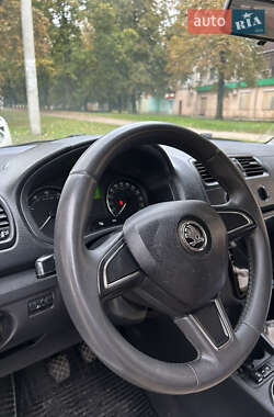 Хэтчбек Skoda Fabia 2014 в 