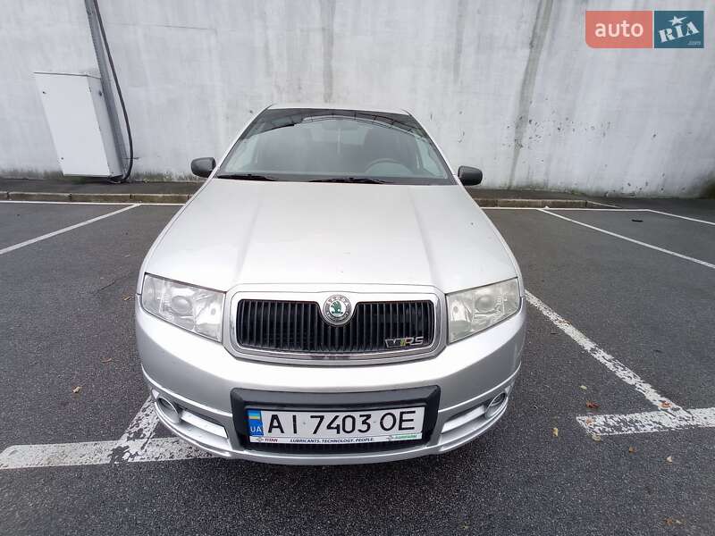 Хэтчбек Skoda Fabia 2005 в Киеве