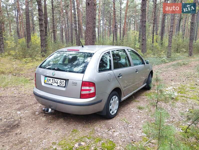 Універсал Skoda Fabia 2006 в Олевську фото 10 Універсал Skoda Fabia 2006 в Олевську