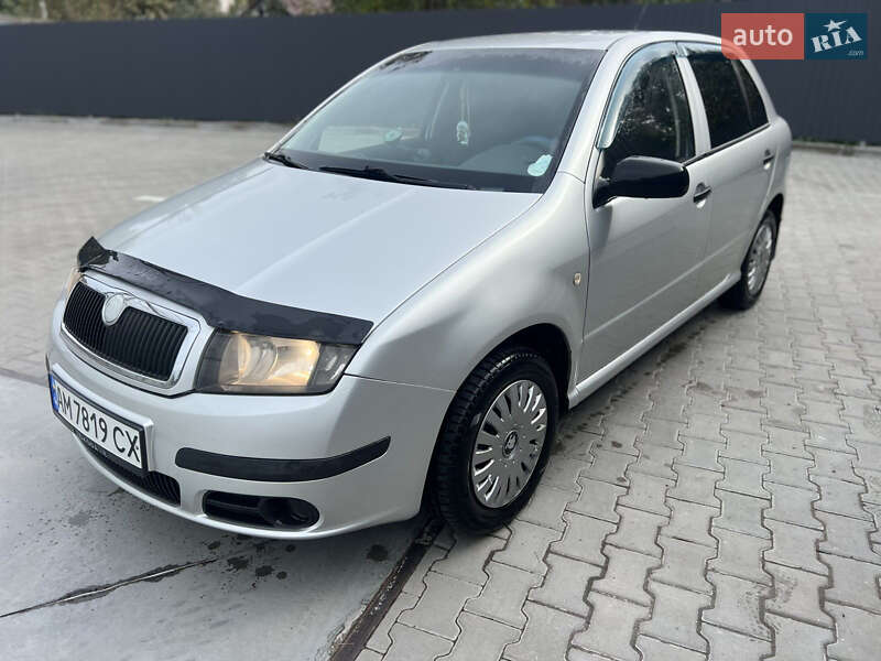 Хетчбек Skoda Fabia 2005 в Житомирі