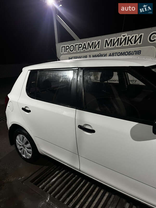 Хетчбек Skoda Fabia 2012 в Смілі фото 4 Хетчбек Skoda Fabia 2012 в Смілі
