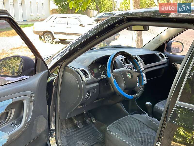 Хэтчбек Skoda Fabia 2008 в Николаеве фото 6 Хэтчбек Skoda Fabia 2008 в Николаеве