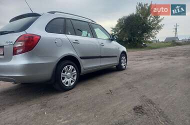 Универсал Skoda Fabia 2010 в 