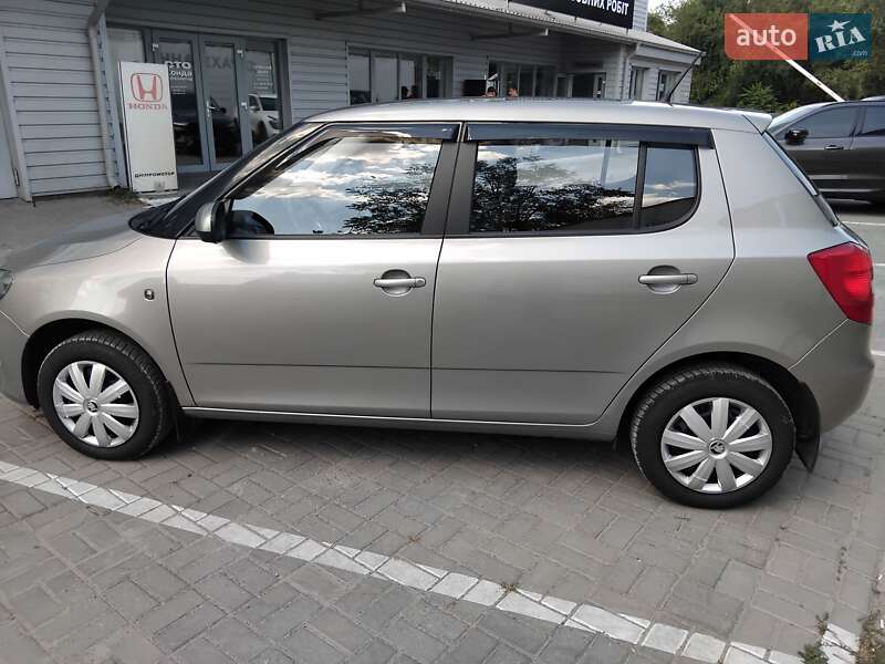 Хэтчбек Skoda Fabia 2013 в Днепре фото 7 Хэтчбек Skoda Fabia 2013 в Днепре