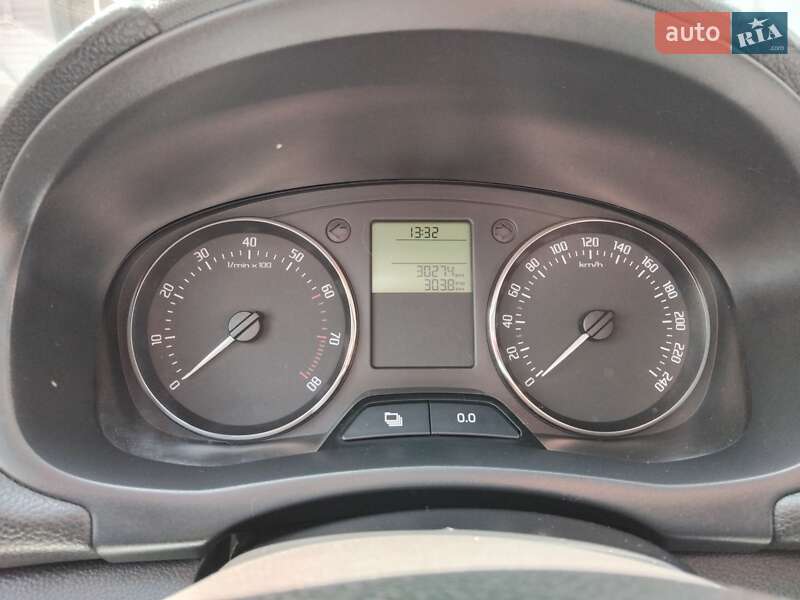Хэтчбек Skoda Fabia 2013 в Днепре фото 12 Хэтчбек Skoda Fabia 2013 в Днепре