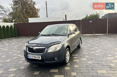 Хэтчбек Skoda Fabia 2007 в Бучаче