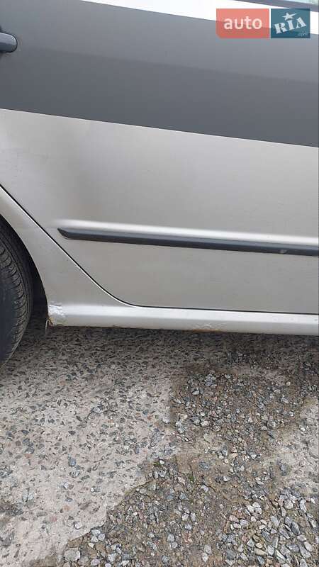 Седан Skoda Fabia 2004 в Києві фото 12 Седан Skoda Fabia 2004 в Києві