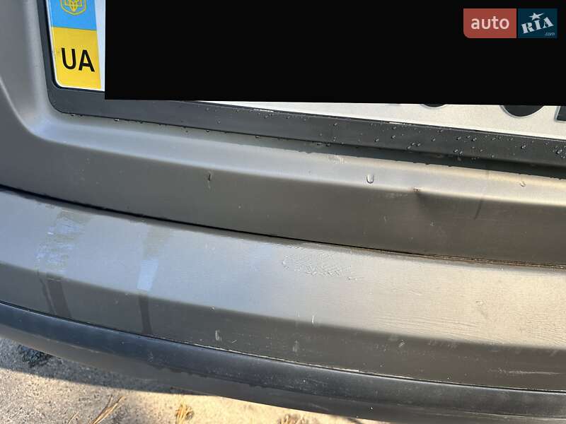 Хэтчбек Skoda Fabia 2003 в Киеве