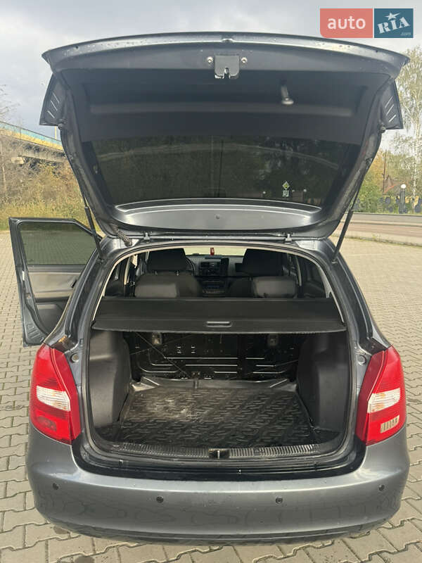 Универсал Skoda Fabia 2011 в Дрогобыче