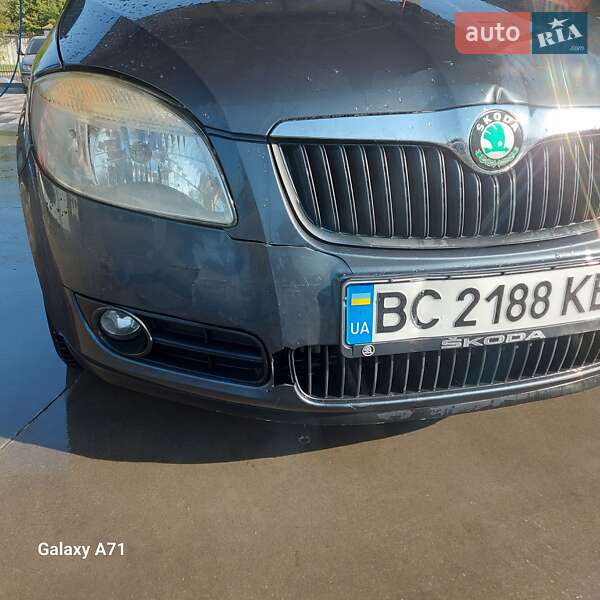 Універсал Skoda Fabia 2009 в Львові