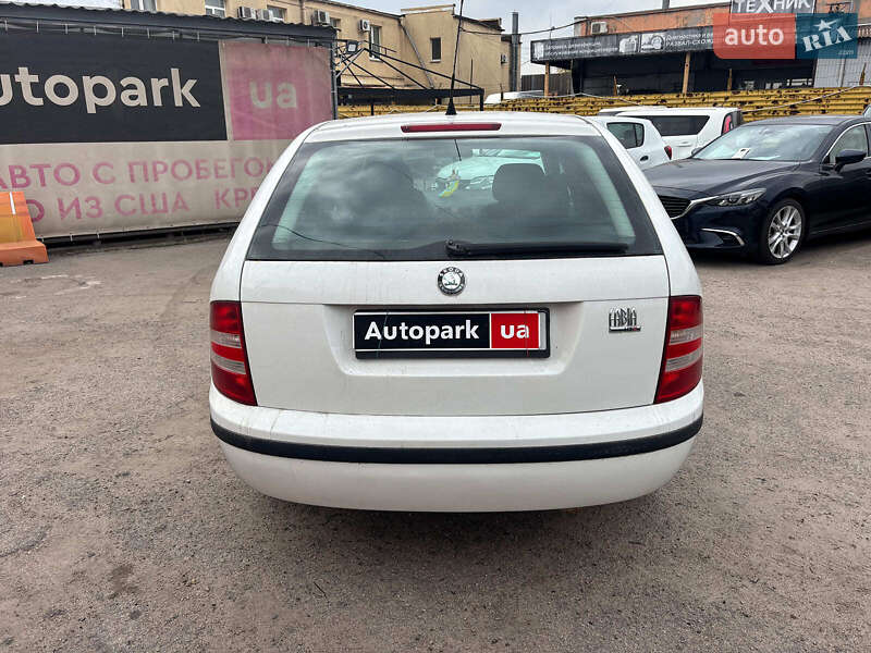Універсал Skoda Fabia 2006 в Запоріжжі
