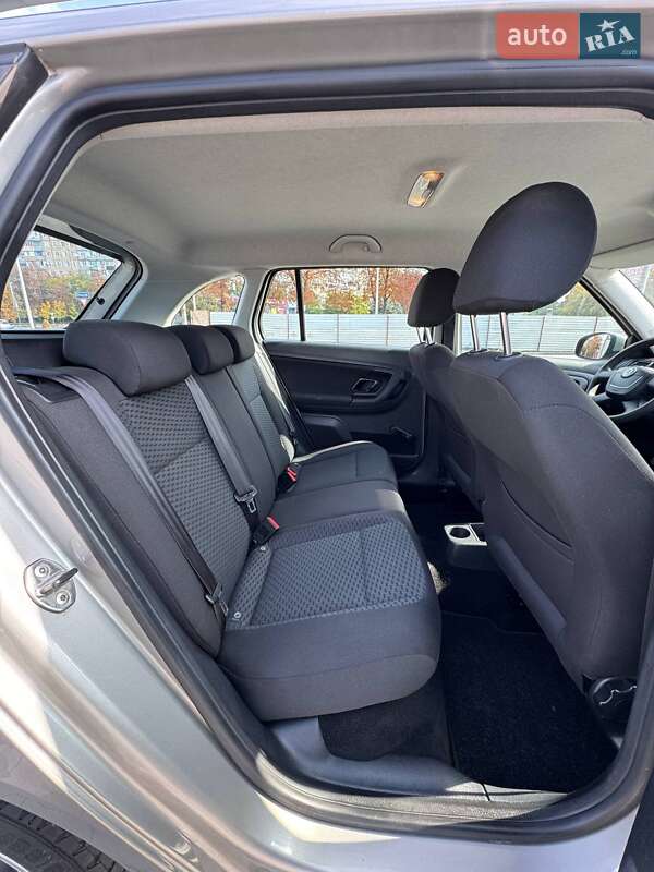 Універсал Skoda Fabia 2010 в Кривому Розі фото 11 Універсал Skoda Fabia 2010 в Кривому Розі