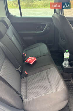 Хэтчбек Skoda Fabia 2012 в 