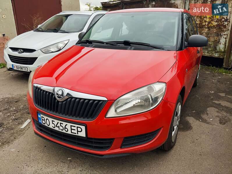 Хэтчбек Skoda Fabia 2014 в Кривом Роге фото 2 Хэтчбек Skoda Fabia 2014 в Кривом Роге