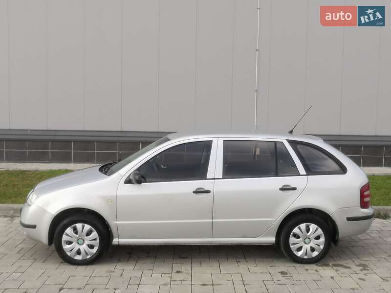 Універсал Skoda Fabia 2002 в Здолбуніві