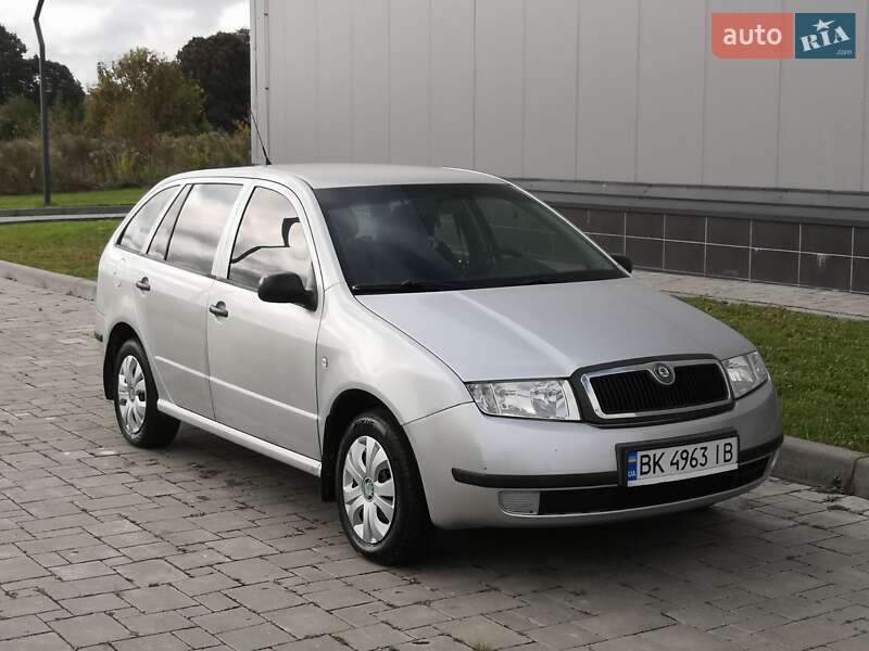 Універсал Skoda Fabia 2002 в Здолбуніві