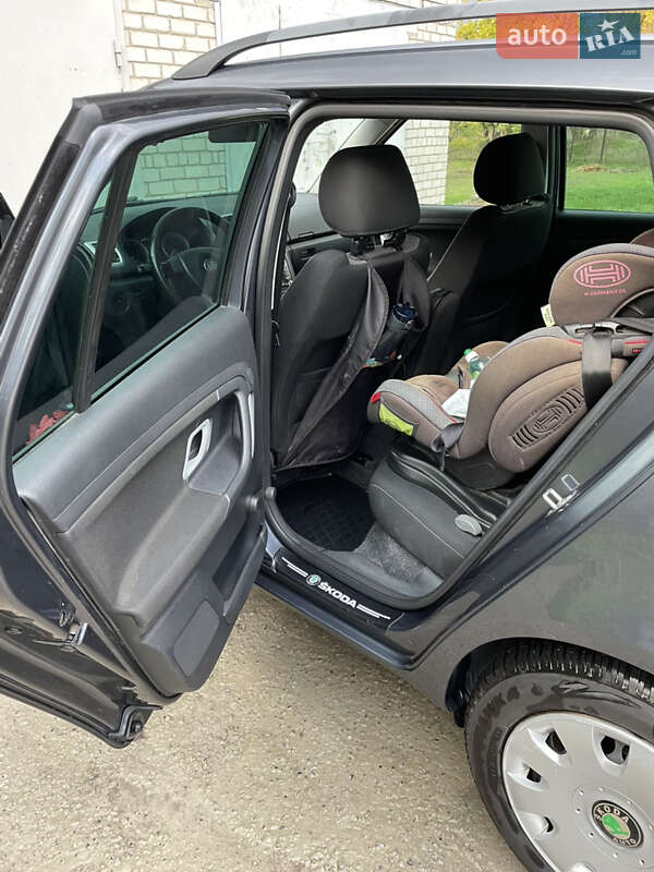 Універсал Skoda Fabia 2008 в Дніпрі