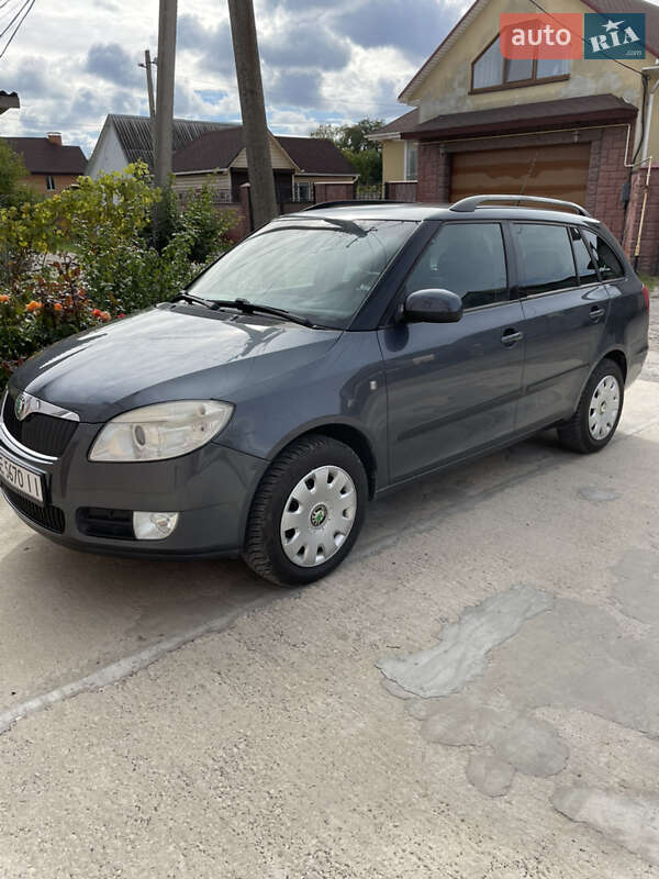 Універсал Skoda Fabia 2008 в Дніпрі