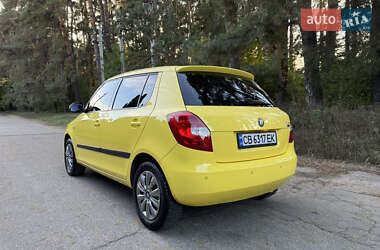 Хэтчбек Skoda Fabia 2008 в 