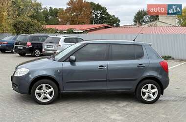 Хэтчбек Skoda Fabia 2008 в 