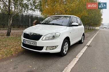 Хэтчбек Skoda Fabia 2012 в 