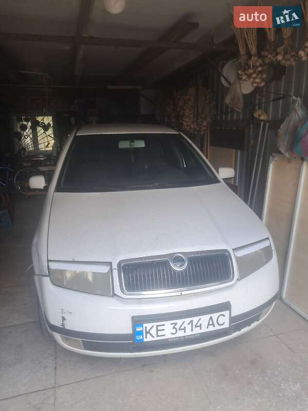 Універсал Skoda Fabia 2002 в Дніпрі