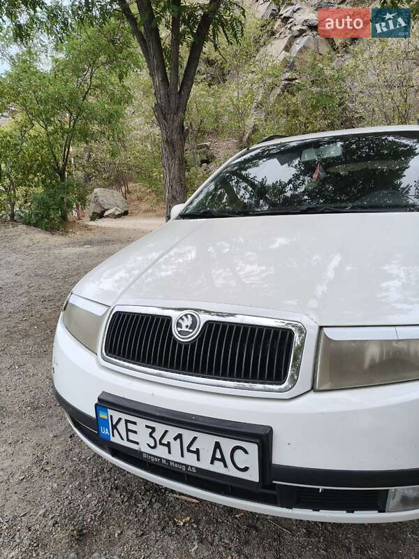 Універсал Skoda Fabia 2002 в Дніпрі