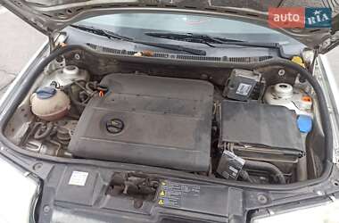 Универсал Skoda Fabia 2003 в  фото 4 Универсал Skoda Fabia 2003 в