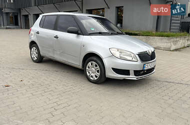 Хэтчбек Skoda Fabia 2010 в Львове