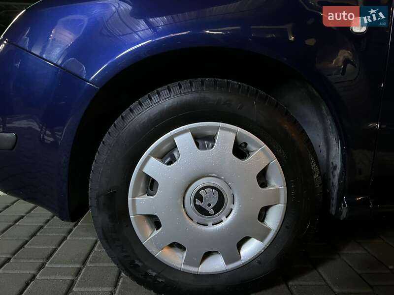 Хетчбек Skoda Fabia 2003 в Звягелі