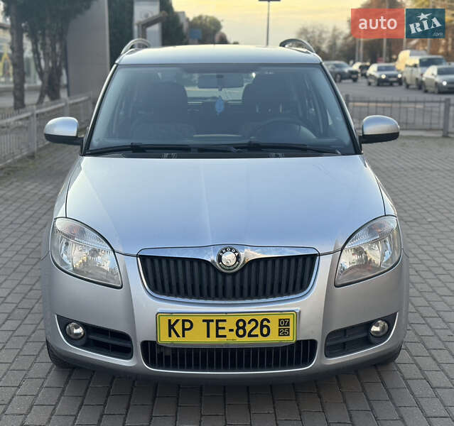 Универсал Skoda Fabia 2010 в Ровно фото 2 Универсал Skoda Fabia 2010 в Ровно