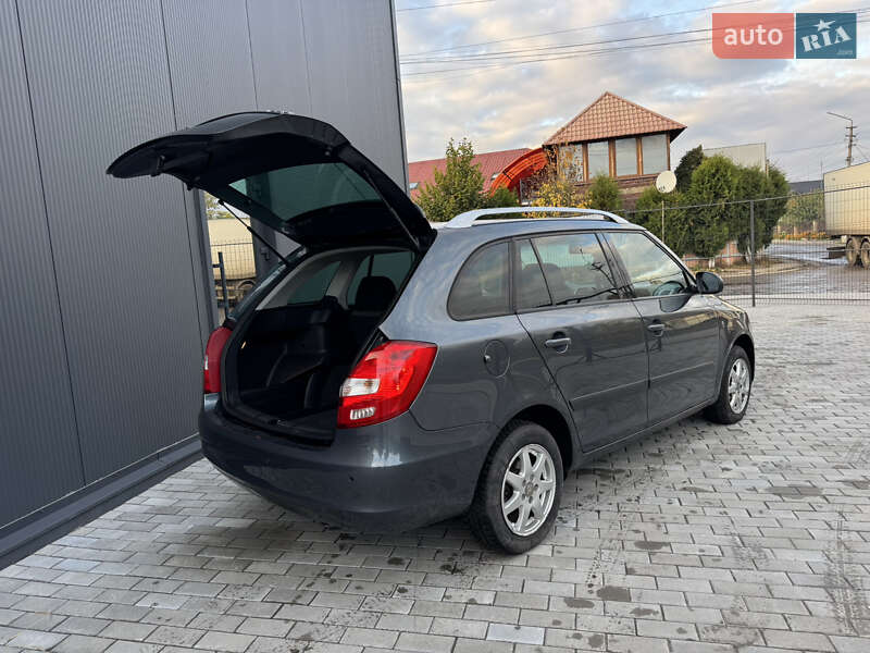 Универсал Skoda Fabia 2008 в Ровно
