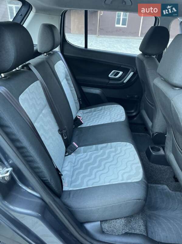 Хэтчбек Skoda Fabia 2008 в Ахтырке