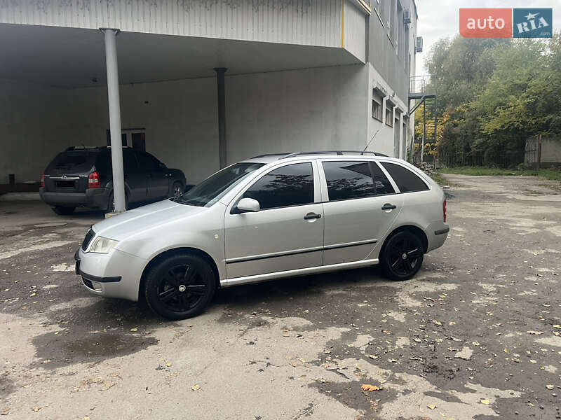 Универсал Skoda Fabia 2003 в Тернополе