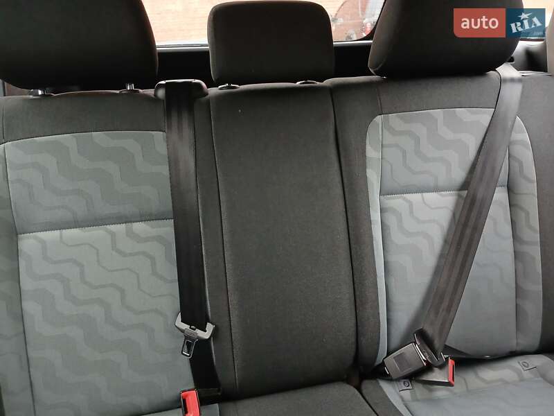 Универсал Skoda Fabia 2009 в Чернигове