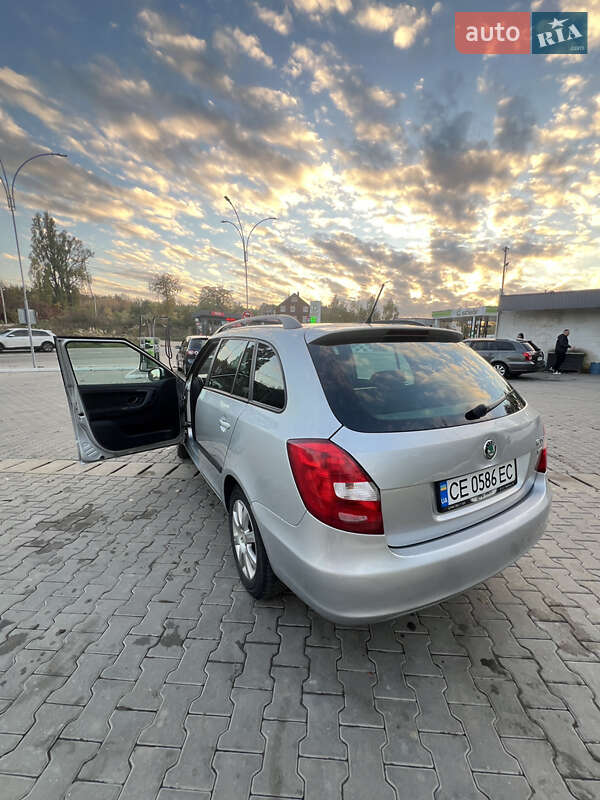 Универсал Skoda Fabia 2012 в Черновцах