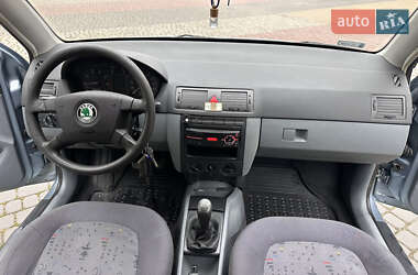 Универсал Skoda Fabia 2002 в 