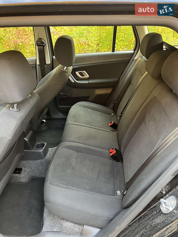 Універсал Skoda Fabia 2008 в Львові