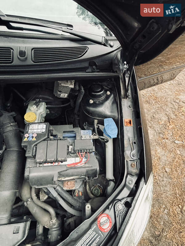 Хэтчбек Skoda Fabia 2008 в Солоницевке