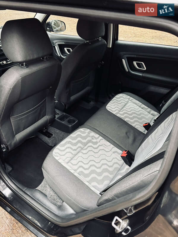 Хэтчбек Skoda Fabia 2008 в Солоницевке