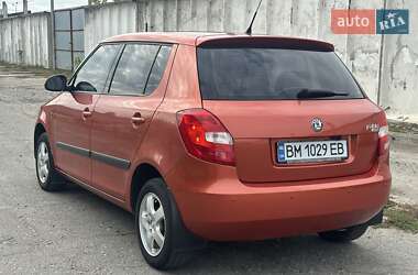 Хэтчбек Skoda Fabia 2008 в 