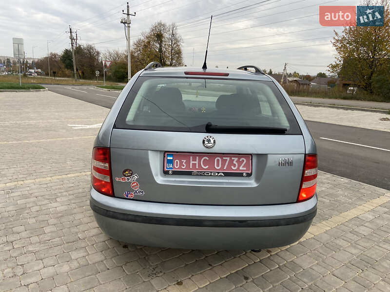Универсал Skoda Fabia 2005 в Виннице