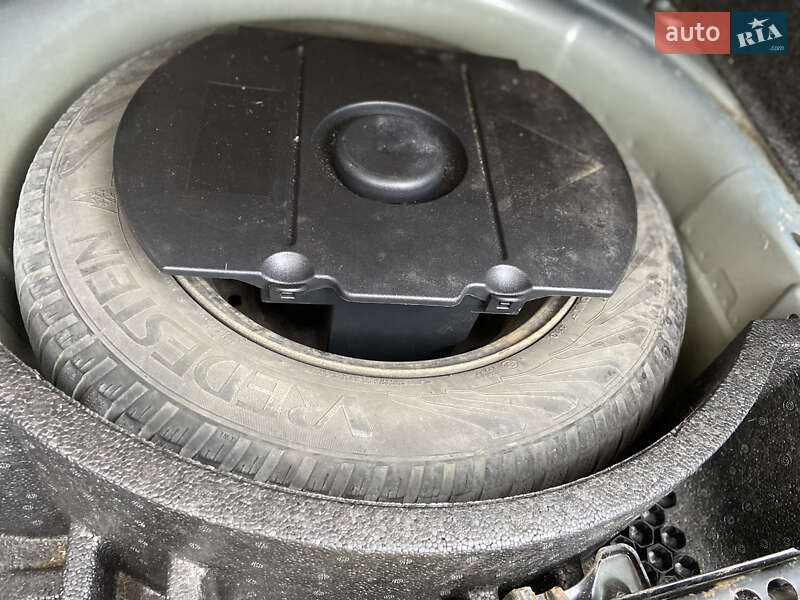 Универсал Skoda Fabia 2005 в Виннице