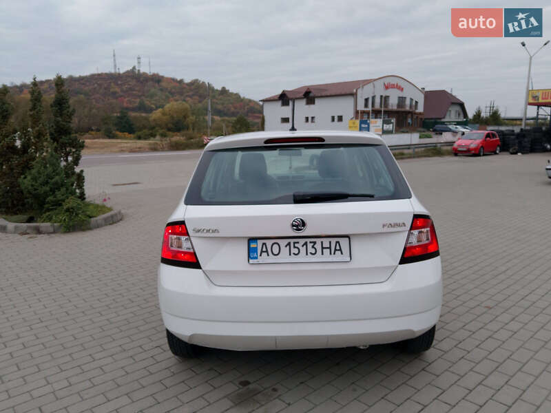 Хэтчбек Skoda Fabia 2016 в Мукачево фото 3 Хэтчбек Skoda Fabia 2016 в Мукачево