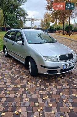 Универсал Skoda Fabia 2004 в  фото 2 Универсал Skoda Fabia 2004 в