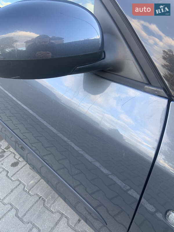 Хэтчбек Skoda Fabia 2009 в Ужгороде