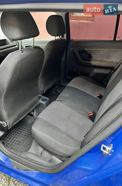 Хэтчбек Skoda Fabia 2009 в 
