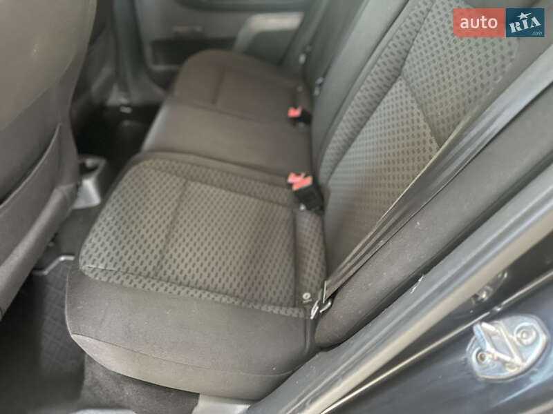 Універсал Skoda Fabia 2013 в Житомирі