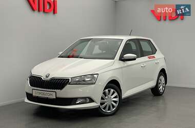 Хэтчбек Skoda Fabia 2018 в Киеве