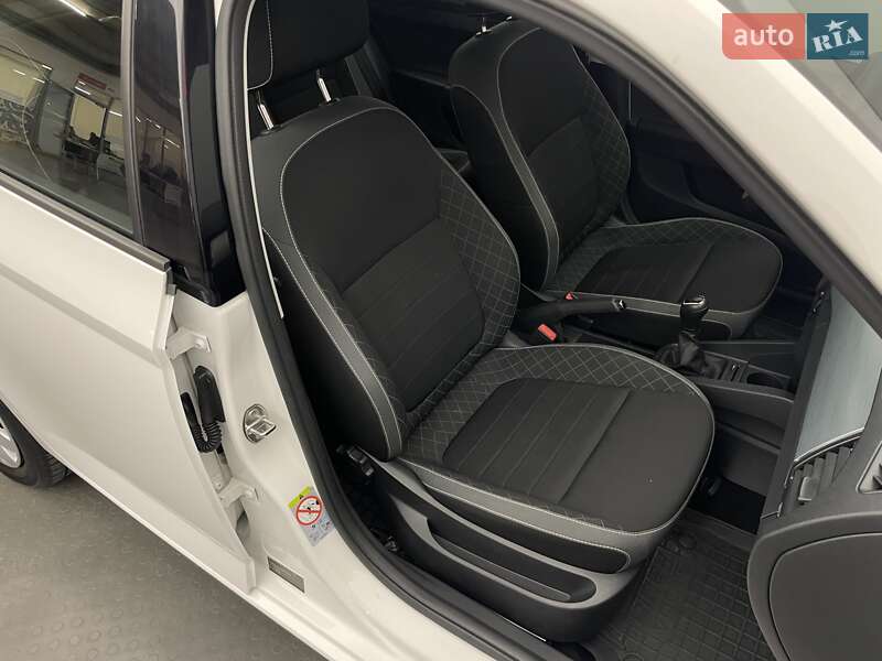 Хэтчбек Skoda Fabia 2018 в Киеве